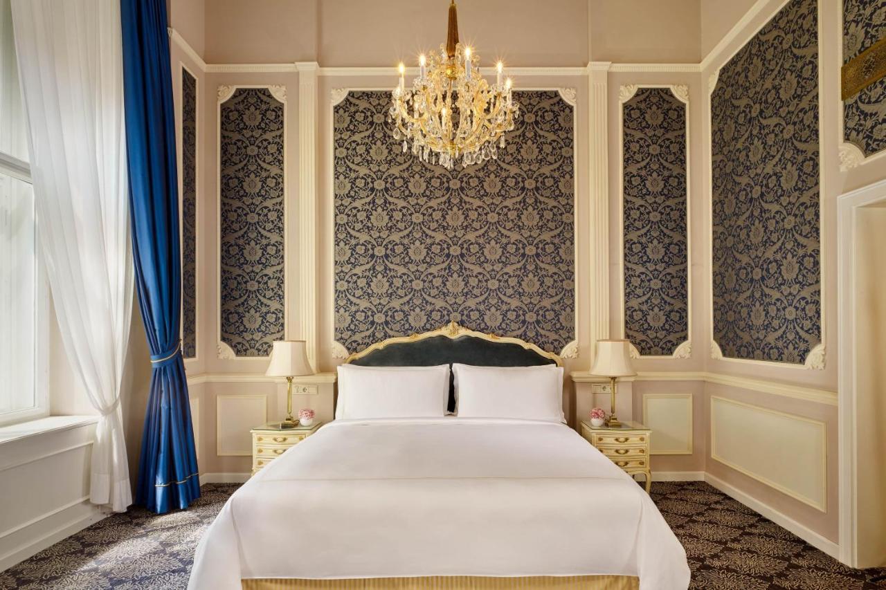 Hotel Imperial, A Luxury Collection Hotel, Vienna Esterno foto A bedroom at the hotel