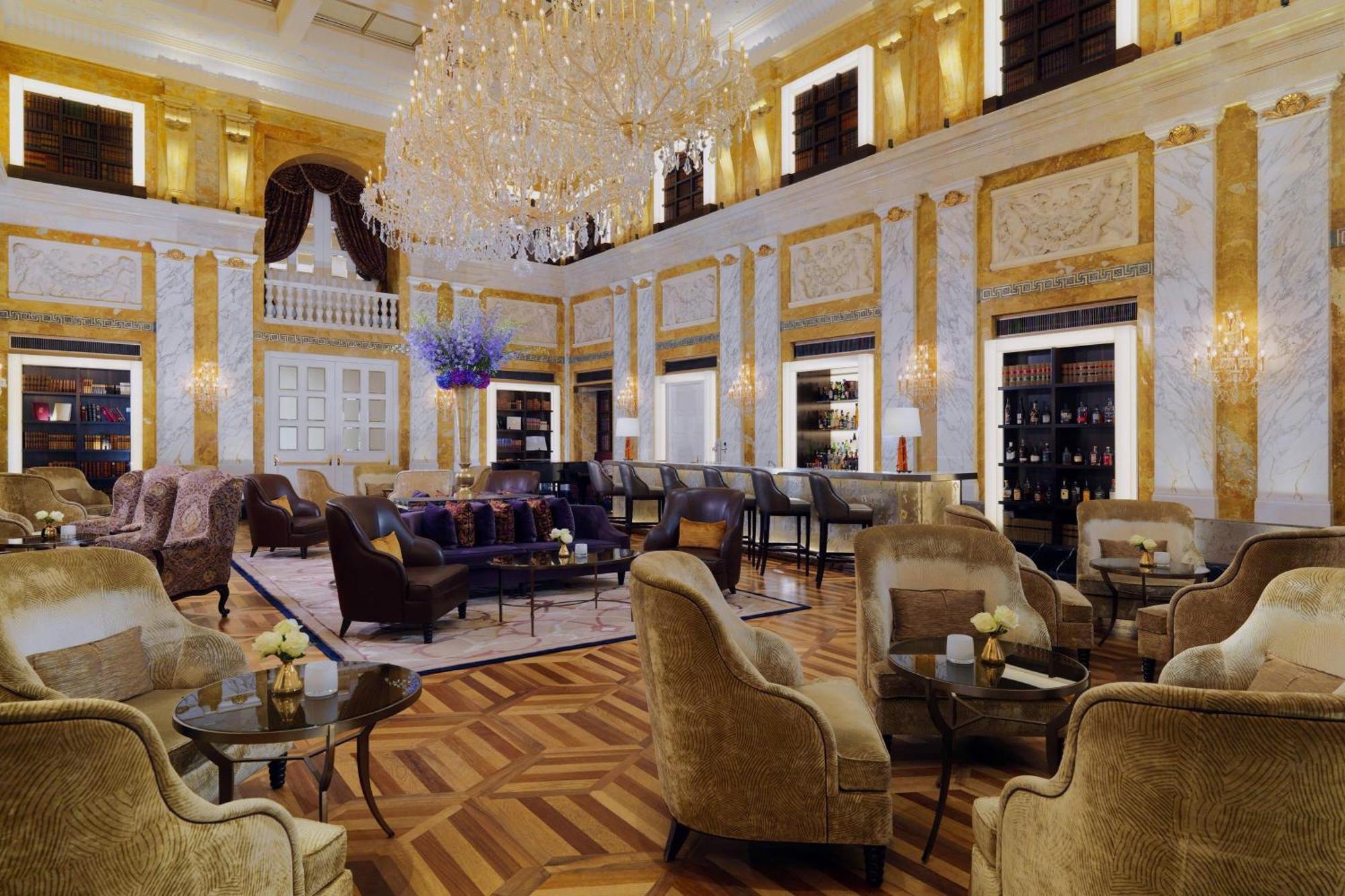 Hotel Imperial, A Luxury Collection Hotel, Vienna Esterno foto The lobby of the hotel