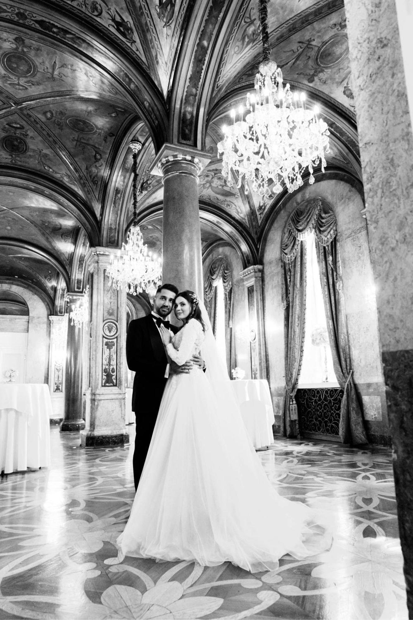 Hotel Imperial, A Luxury Collection Hotel, Vienna Esterno foto Wedding in the hotel