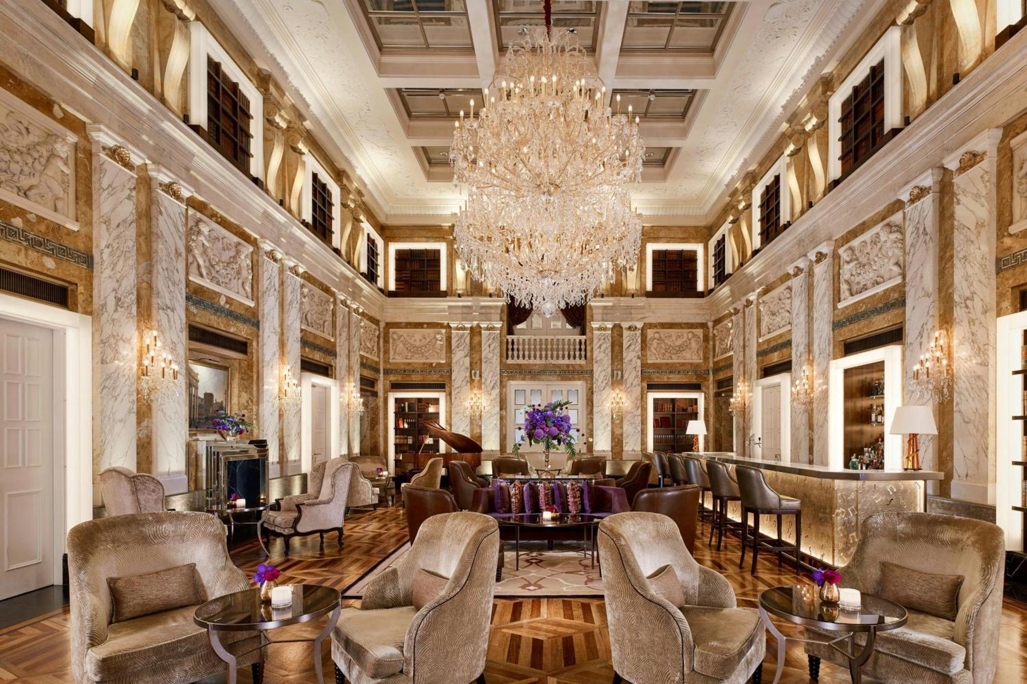 Hotel Imperial, A Luxury Collection Hotel, Vienna Esterno foto The lobby of the hotel